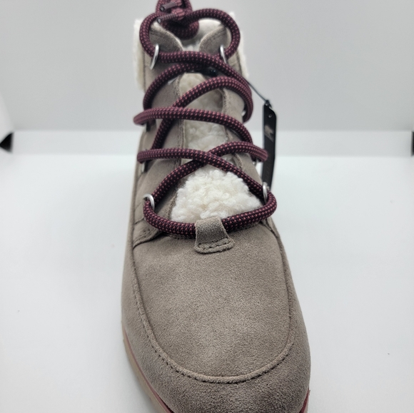 Sorel Harlow Lace Waterproof Faux Fur Boots Taupe 7.5 - Picture 3 of 4